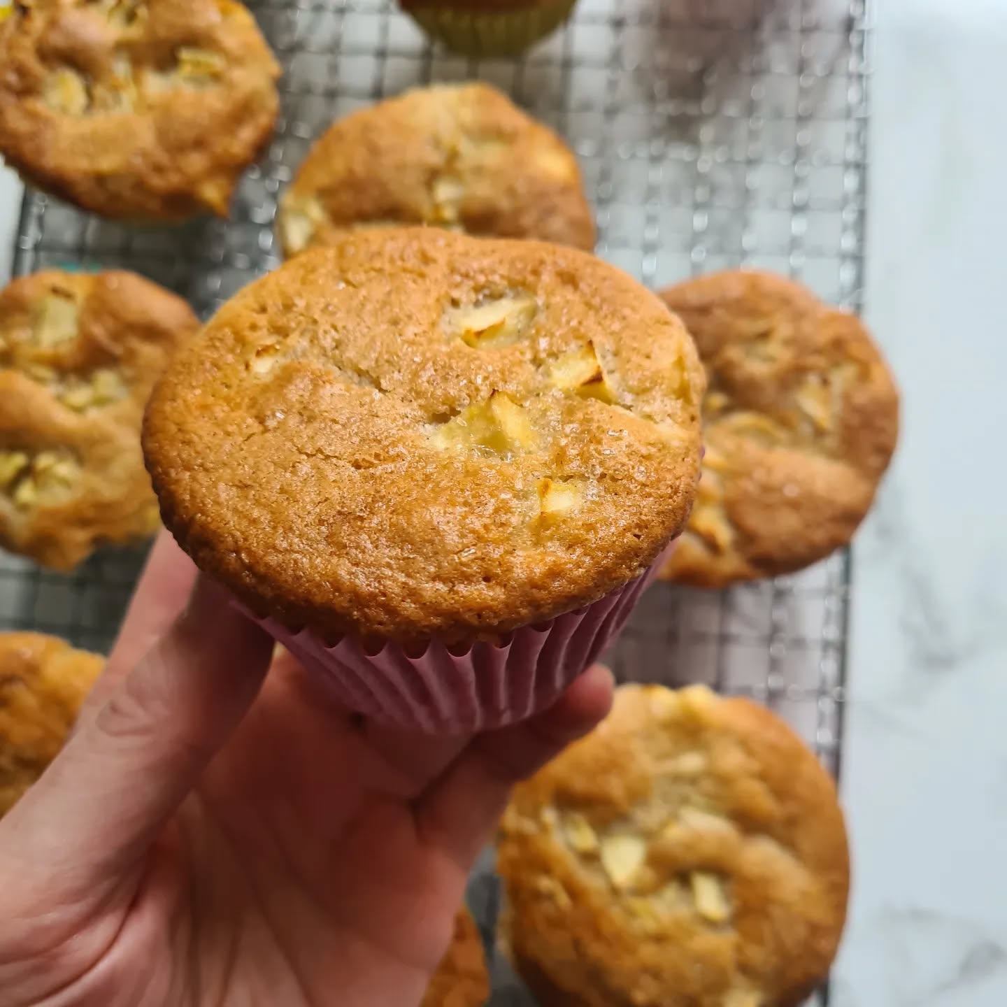Apple and cinnamon muffins